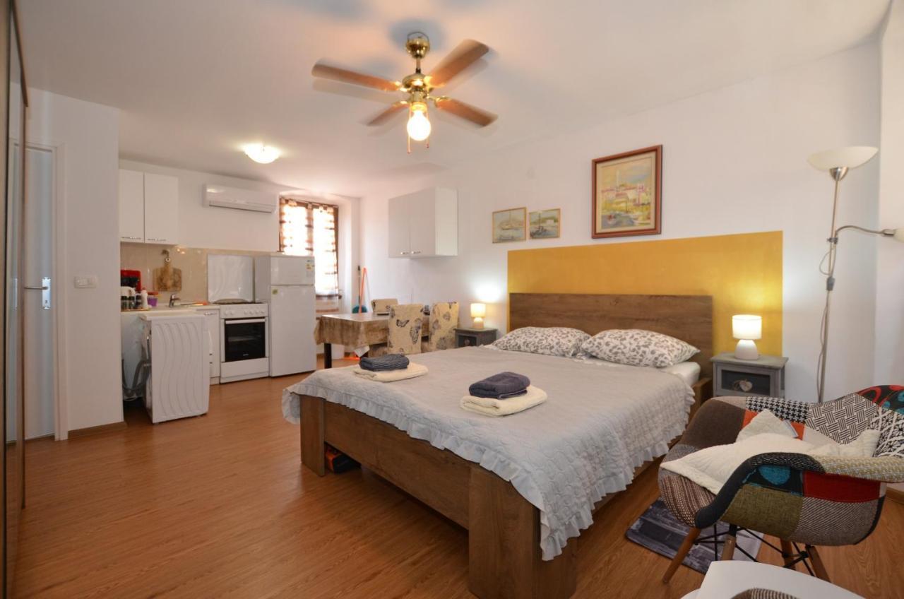 Ferri 16 Studio Rovinj Kültér fotó